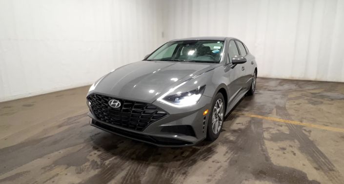 Thumbnail: 2022 Hyundai Sonata - 1