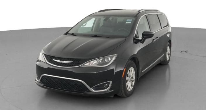 Thumbnail: 2018 Chrysler Pacifica - 1