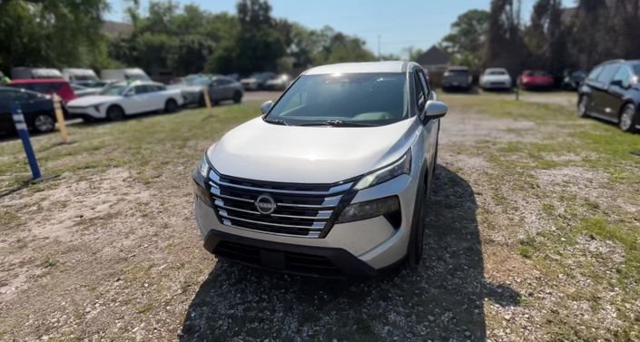 Thumbnail: 2025 Nissan Rogue - 1