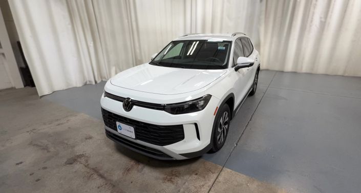 Thumbnail: 2025 Volkswagen Tiguan - 1