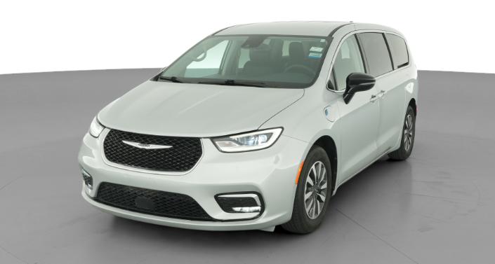 Thumbnail: 2024 Chrysler Pacifica - 1