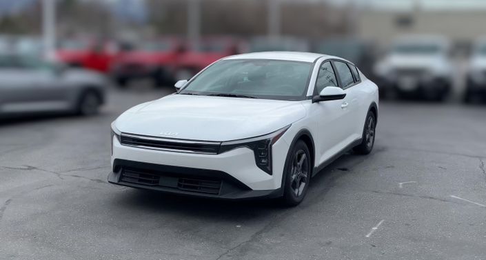 Thumbnail: 2025 Kia K4 - 1