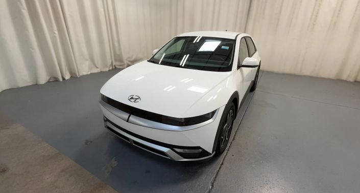 2024 Hyundai Ioniq 5 SE Standard Range -
                  Riverside, CA