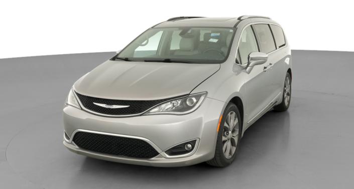 Thumbnail: 2019 Chrysler Pacifica - 1