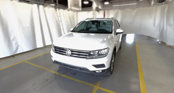 Thumbnail: 2020 Volkswagen Tiguan - 1