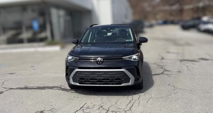 Thumbnail: 2025 Volkswagen Taos - 1