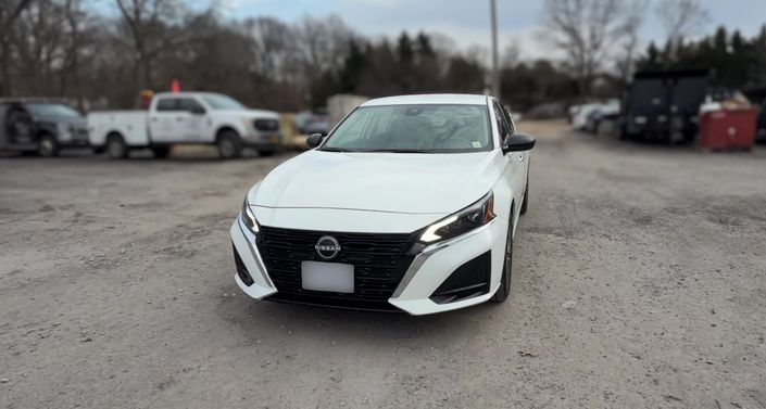 Thumbnail: 2025 Nissan Altima - 1