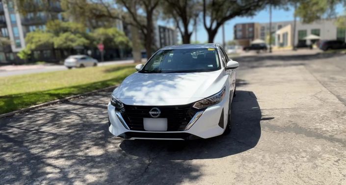 Thumbnail: 2025 Nissan Sentra - 1