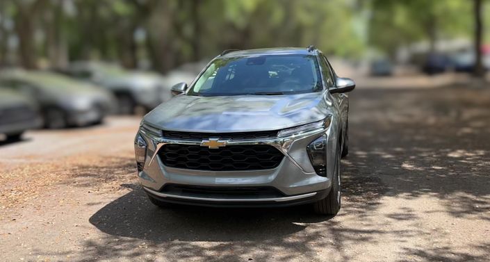 Thumbnail: 2025 Chevrolet Trax - 1