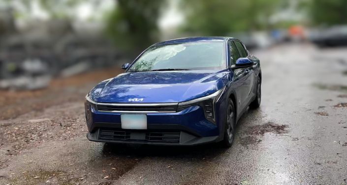 Thumbnail: 2025 Kia K4 - 1