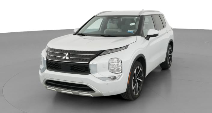 Thumbnail: 2023 Mitsubishi Outlander - 1
