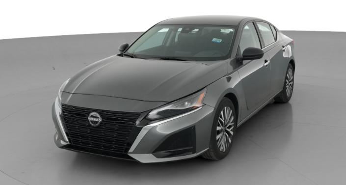 Thumbnail: 2025 Nissan Altima - 1