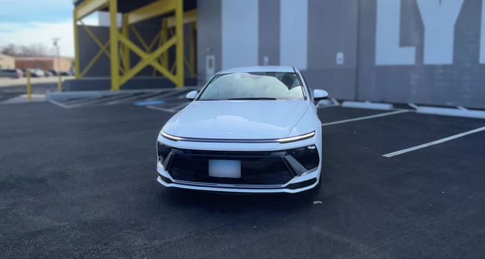 Thumbnail: 2025 Hyundai Sonata - 1