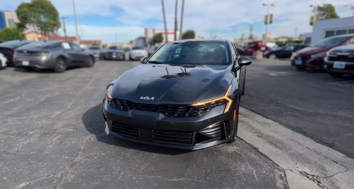 Thumbnail: 2025 Kia K5 - 1