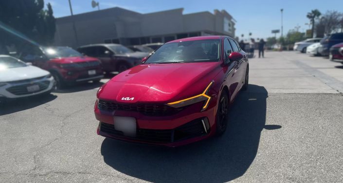 Thumbnail: 2025 Kia K5 - 1