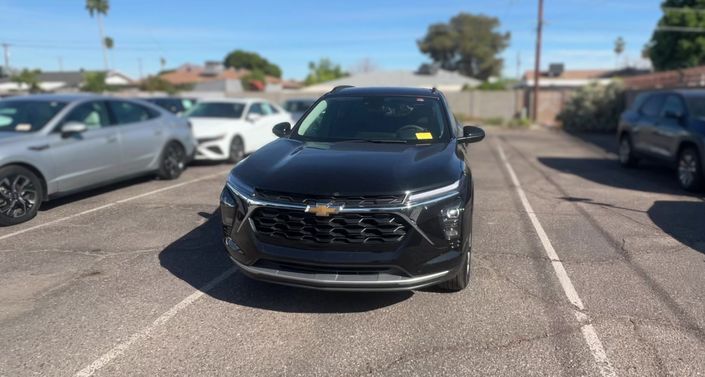 Thumbnail: 2025 Chevrolet Trax - 1