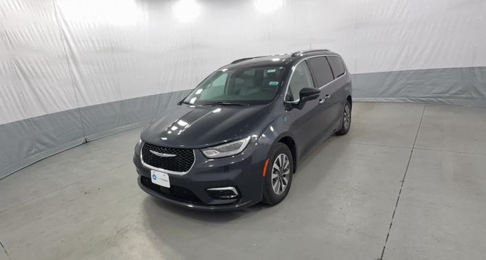 Thumbnail: 2021 Chrysler Pacifica - 1