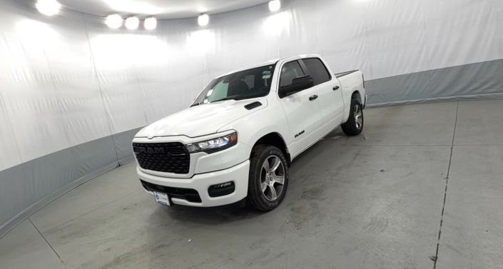 Thumbnail: 2025 RAM 1500 - 1