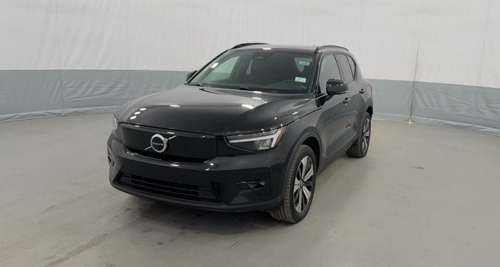 Thumbnail: 2023 Volvo XC40 - 1