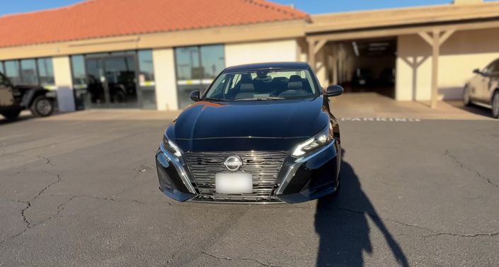 Thumbnail: 2025 Nissan Altima - 1