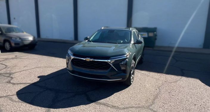 Thumbnail: 2025 Chevrolet Trax - 1