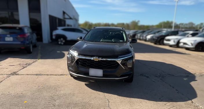 Thumbnail: 2025 Chevrolet Trax - 1