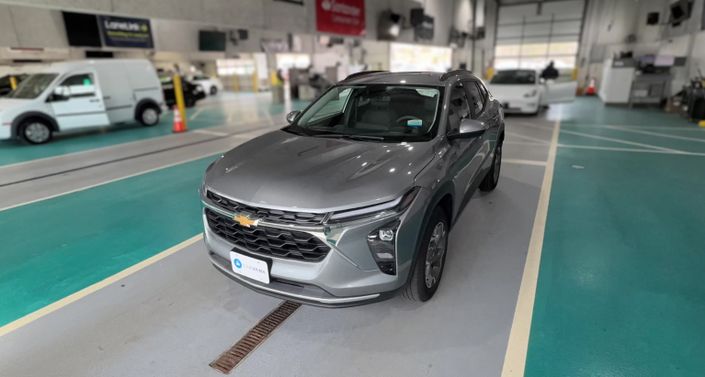 Thumbnail: 2025 Chevrolet Trax - 1