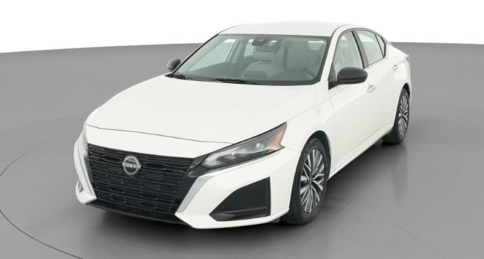 Thumbnail: 2025 Nissan Altima - 1