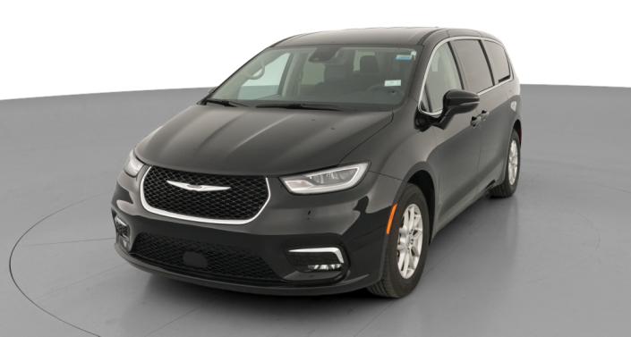 Thumbnail: 2024 Chrysler Pacifica - 1