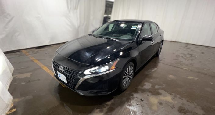 Thumbnail: 2025 Nissan Altima - 1