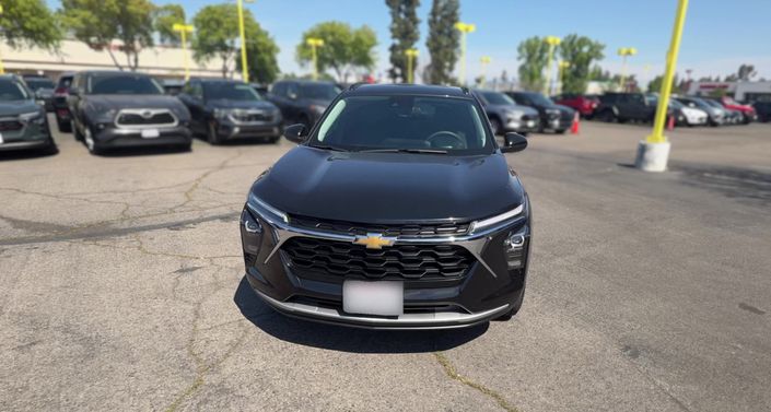 Thumbnail: 2025 Chevrolet Trax - 1