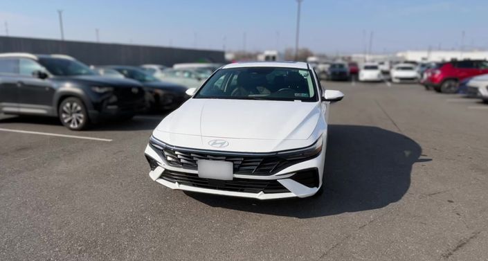 Thumbnail: 2025 Hyundai Elantra - 1