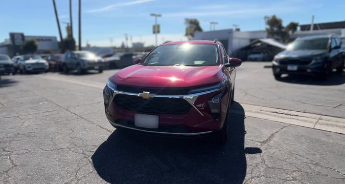 Thumbnail: 2025 Chevrolet Trax - 1