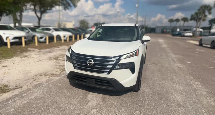 Thumbnail: 2025 Nissan Rogue - 1