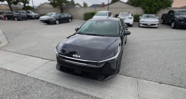 Thumbnail: 2025 Kia K4 - 1