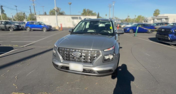 Thumbnail: 2025 Hyundai Venue - 1