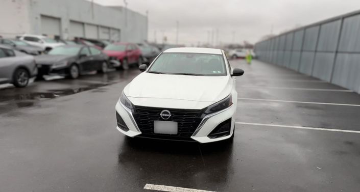 Thumbnail: 2025 Nissan Altima - 1