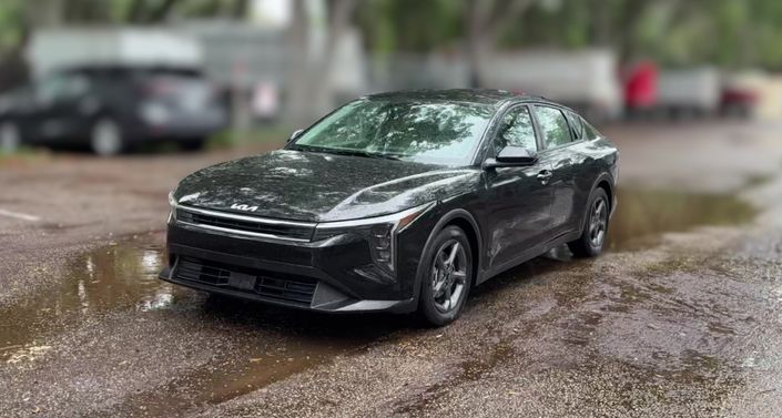 Thumbnail: 2025 Kia K4 - 1