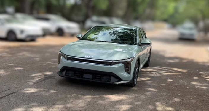 Thumbnail: 2025 Kia K4 - 1