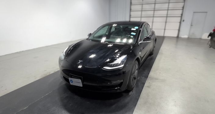 Thumbnail: 2018 Tesla Model 3 - 1