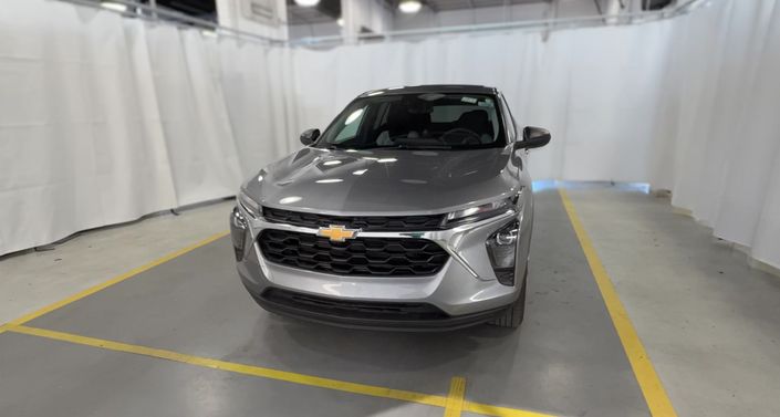 Thumbnail: 2025 Chevrolet Trax - 1