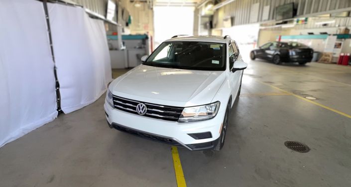 Thumbnail: 2020 Volkswagen Tiguan - 1