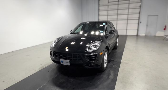 Thumbnail: 2018 Porsche Macan - 1