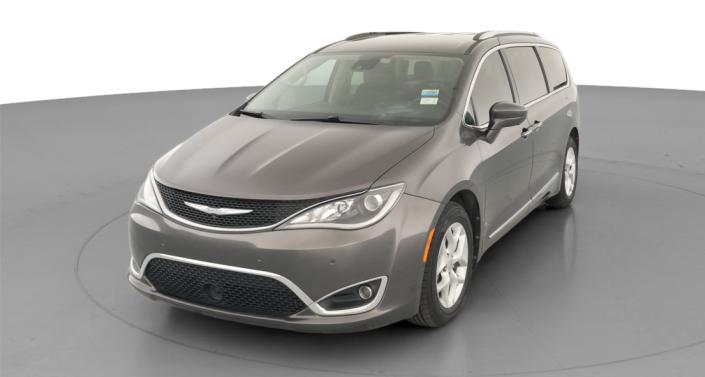 Thumbnail: 2017 Chrysler Pacifica - 1