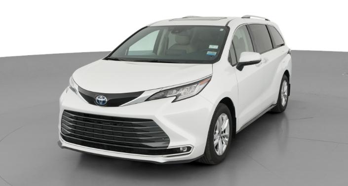 Thumbnail: 2023 Toyota Sienna - 1