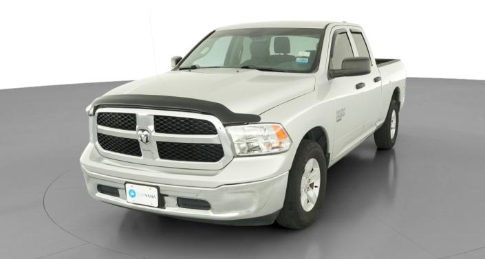 Thumbnail: 2019 RAM 1500 Classic - 1