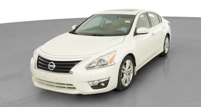 Thumbnail: 2015 Nissan Altima - 1