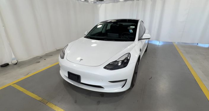 Thumbnail: 2023 Tesla Model 3 - 1