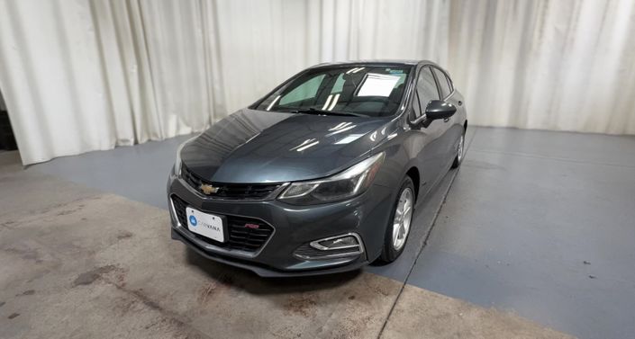 Thumbnail: 2017 Chevrolet Cruze - 1