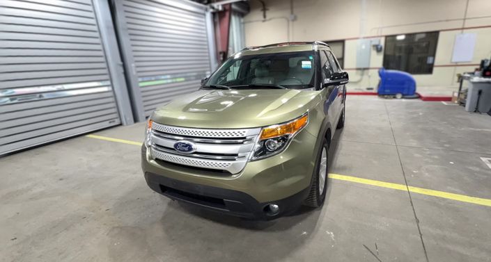 Thumbnail: 2013 Ford Explorer - 1